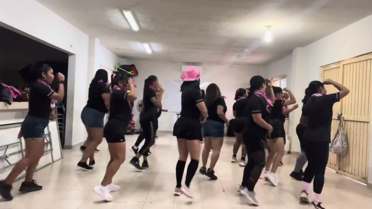 No Capea Xavi grupo Frontera / marisolteam / baile 🤠 