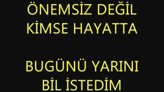 Hangimiz Masumuz Hayko Cepkin Şarkı Sözleri (Lyrics)