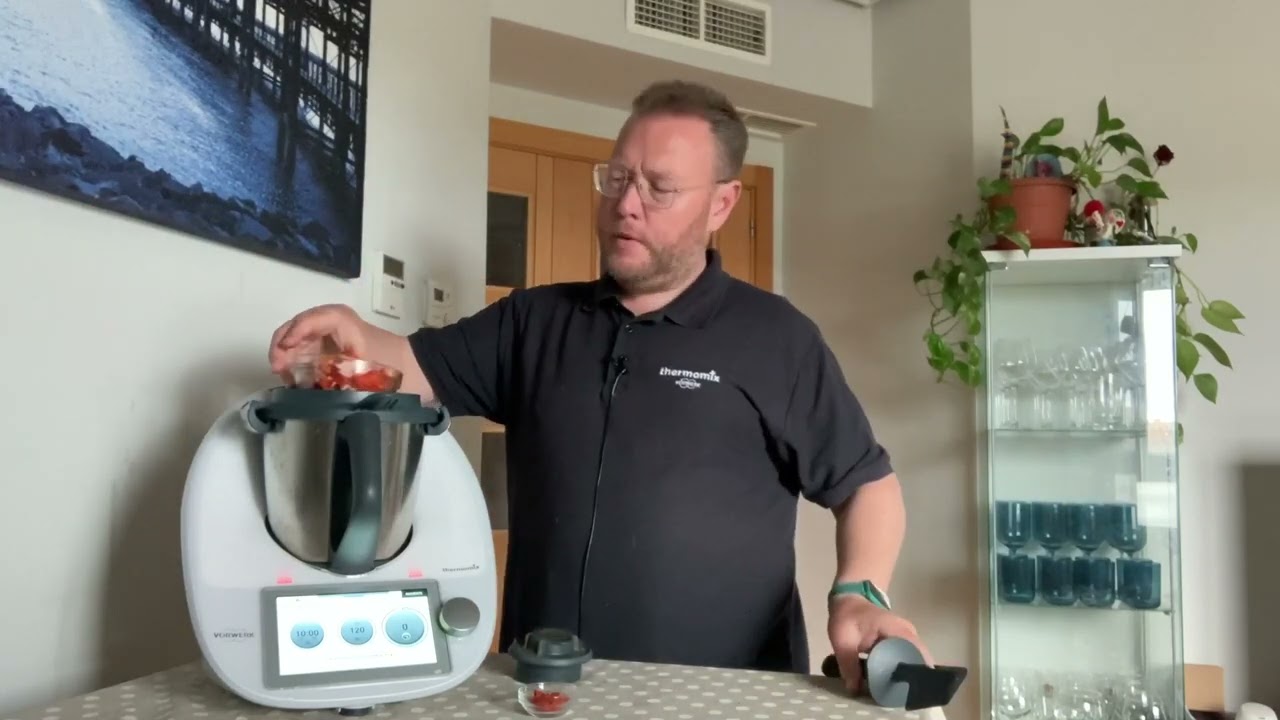 Patatas Revolconas con Torreznos con Thermomix y José Ángel