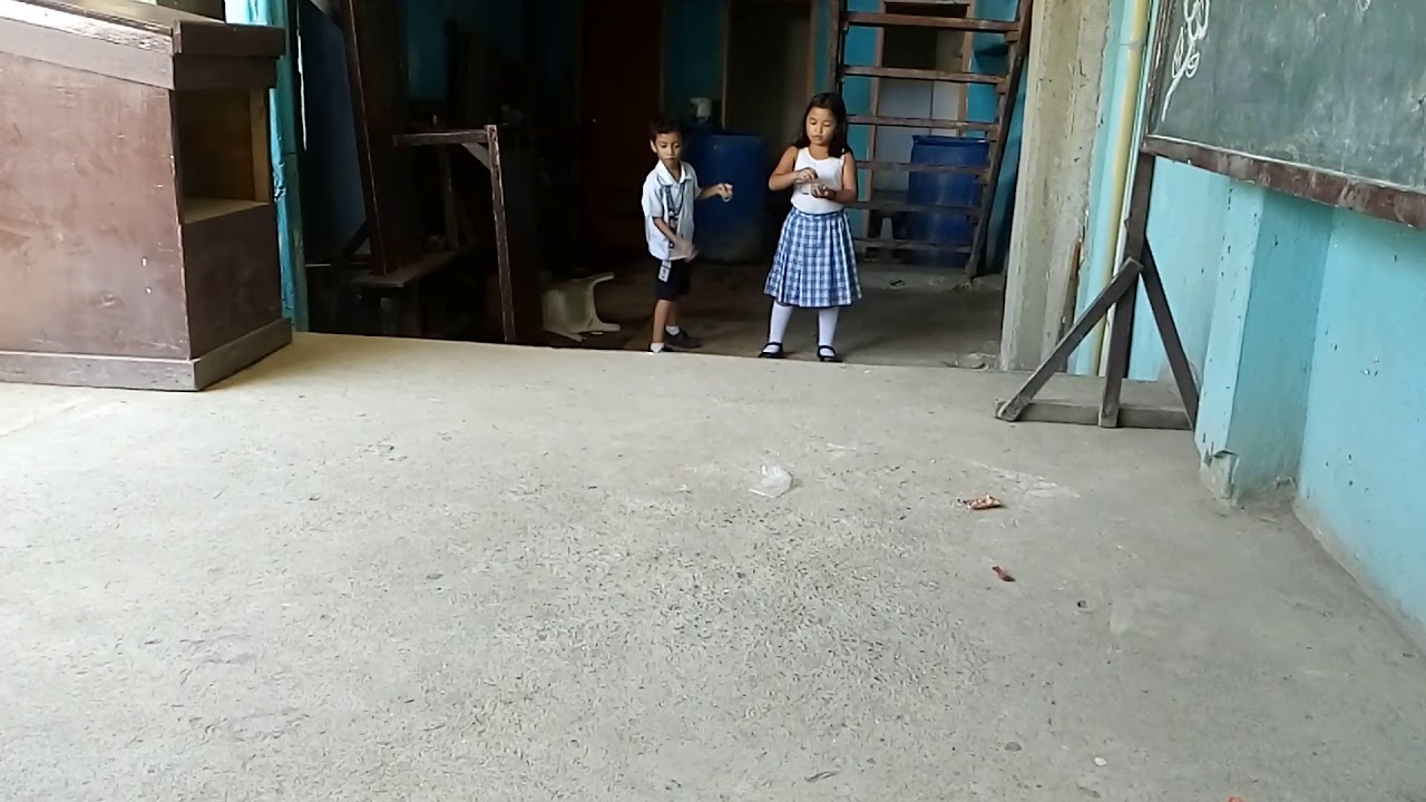 Luke,Irish and Josh playing rubberbond