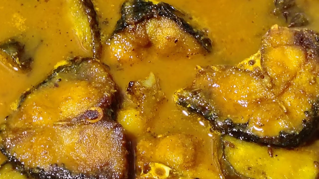 Rui fish curry with vegetable recipe /indian fish recipe in Bengali ...