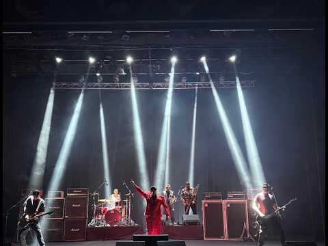 Los Calzones COMBATIVO Video Oficial del disco Huella