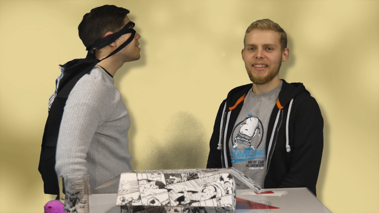 Loot Crate Marvel Gear + Goods Super Science Unboxing film alley