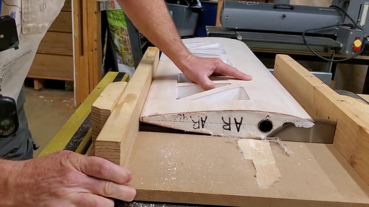 Сборка собственных радиоуправляемых самолётов с нуля. Эпизод № 10 — Заглушки крыльев и кармашки д...