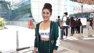 Shivangi Joshi spotted at Mumbai Airport 😍🔥💕📷