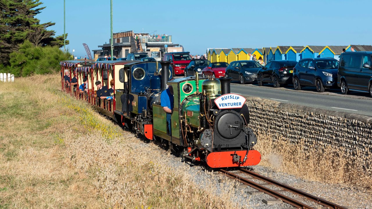 Ruislip Lido Railway | Mad Bess at the Littlehampton Miniature Railway