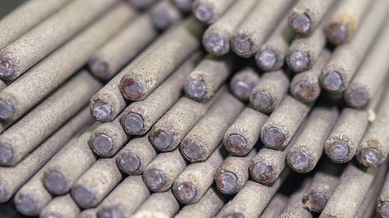 Amazing idea hands free welding...