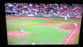 Amazing barehanded play