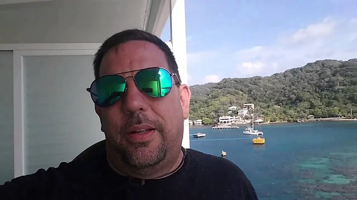 Waking up in Roatan Honduras with David and Patric...