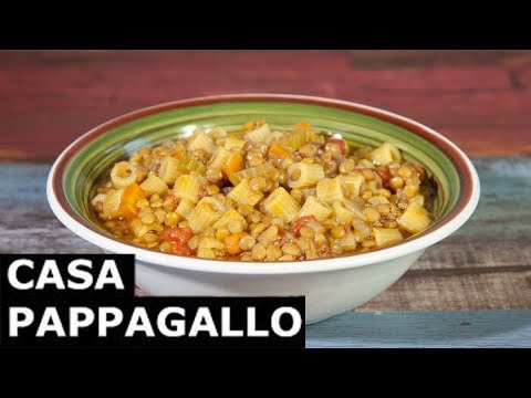 Video: Ricetta: Zuppa Di Noodle Di Lenticchie Con Sottaceti Su RussianFood.com