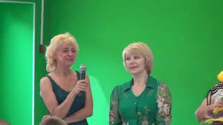 картинка: Семья Буравчегко.2014год.Выпускной  у Ярослава в начальной школе.