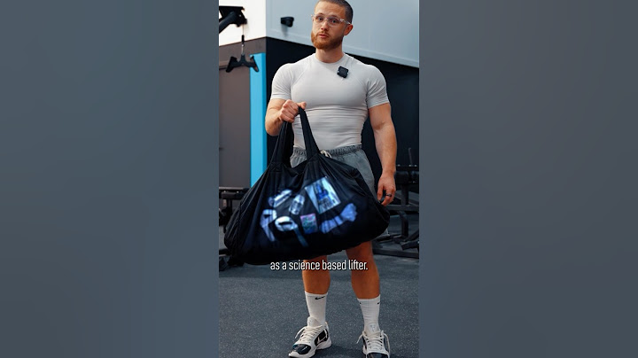 What’s In My Gym Bag? (Not Sponsored)