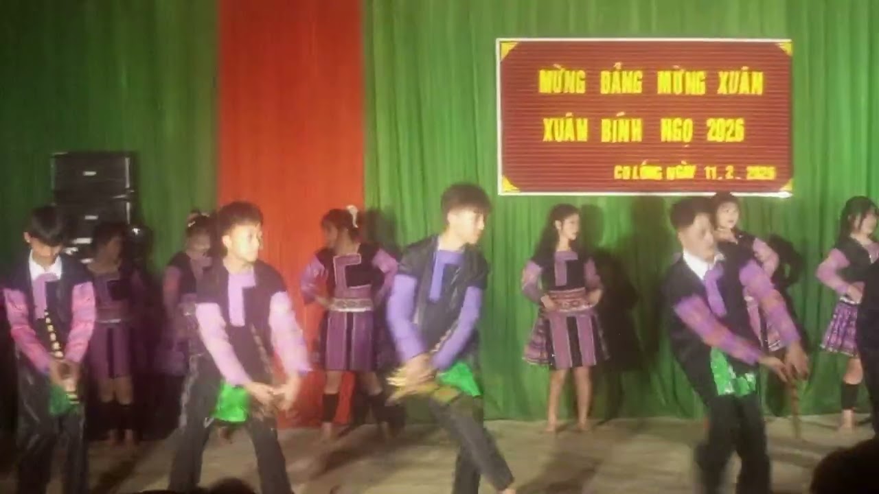 Giao luu van nghe ban co long