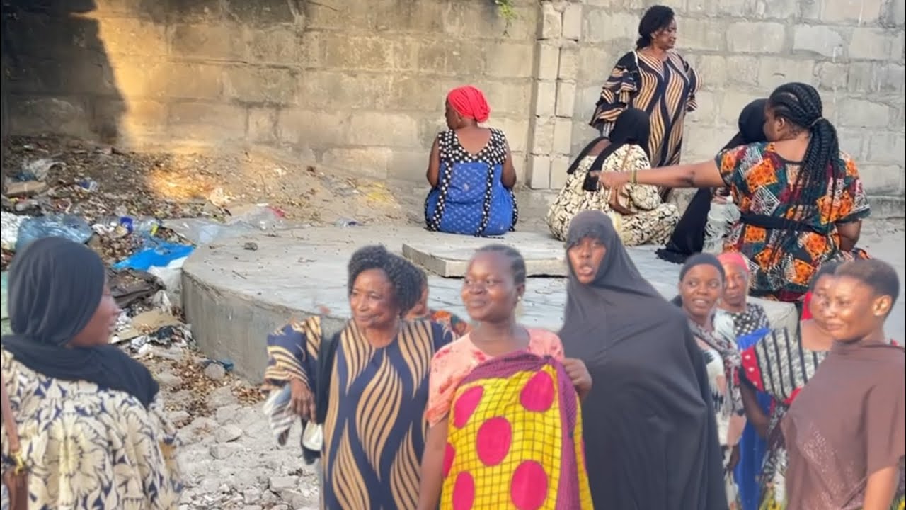 MAMA ADAIWA KUMTOA BINTI YAKE UJAUZITO WA MIEZI 9 NA KUKITUPA KICHANGA NDANI YA SHIMO LA CHOO