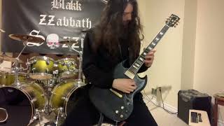 Crown of Horns Guitar Solo - Judas Priest Richie Faulkner