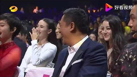 他是唯一敢叫板张嘉译的人，全场女星笑喷了！ - 天天要闻