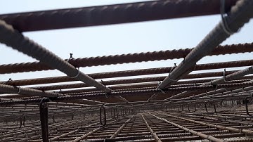 Difference Between Main Bars and Distribution Bars in Raft Foundation Reinforcement.( Urdu and Hin)