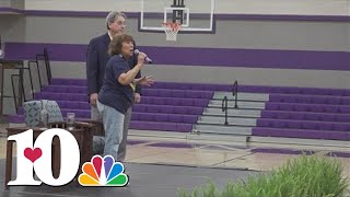 Holocaust survivor shares stories of survival