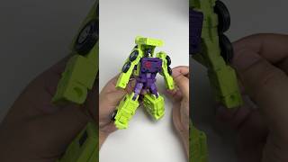 Meet Mixmaster — SS86’s Decepticon Mayhem 💥🤖