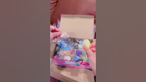 😶‍🌫️ HOW DID I REACT TO MY FIRST💕MOCHI SQUISHIES 🌸 #mochi #squishy #squishyasmr #shorts #asmr