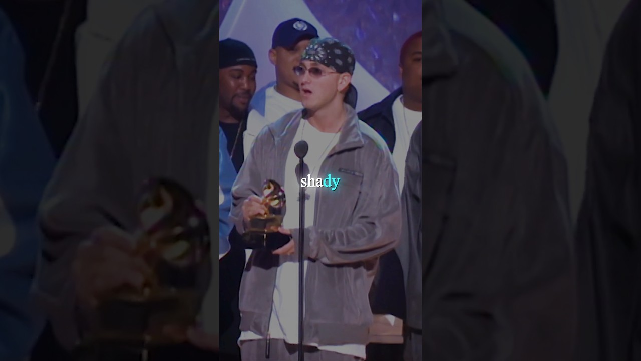 Eminem on Afrojack 😳🤣