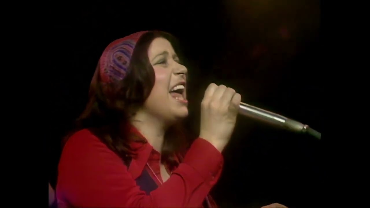 Bye love: 5000 volt  (Tina Charles 1975) [Recuperado y escalado a 4K]