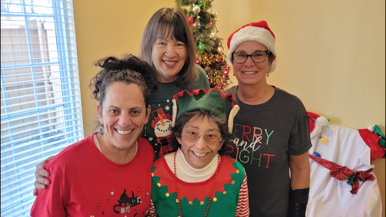 Christmas Songs (Music at Atria LG) - December 22nd, 2025