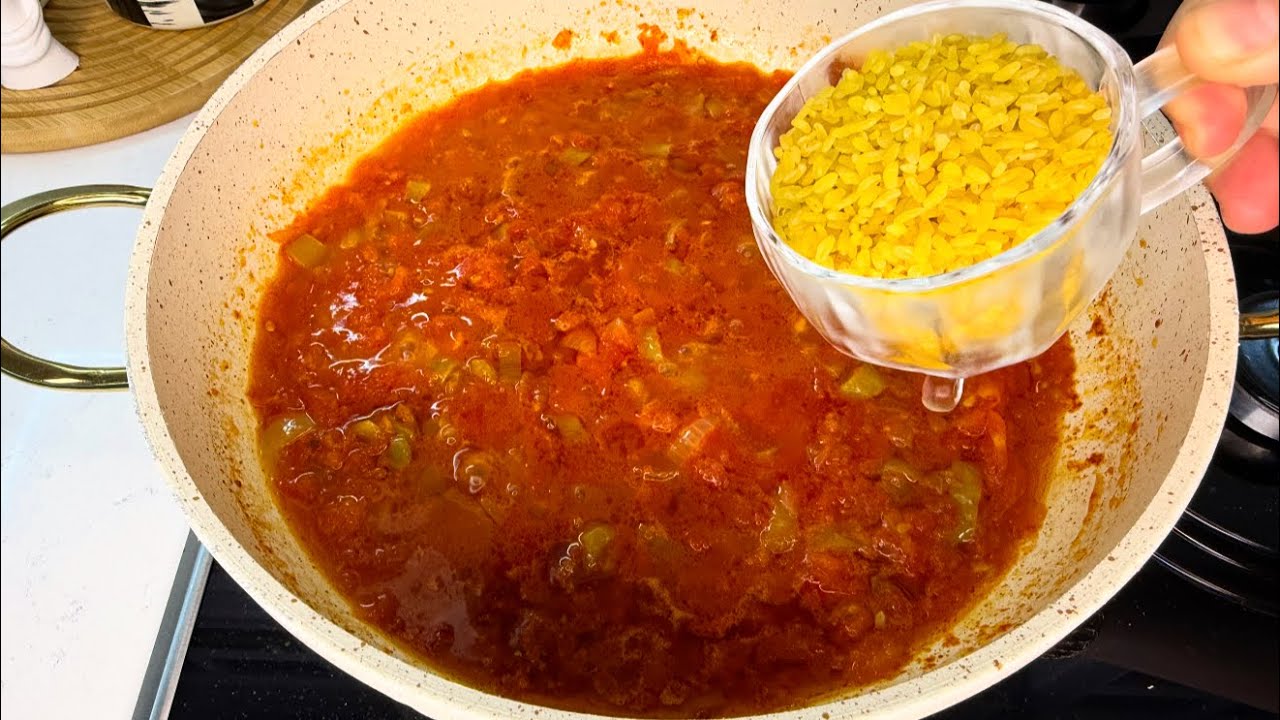 💯Domates Soslu Bulgur Pilavı Tarifi👌🏼Bulgur Pilavını Birde Bu Şekilde Deneyin😍Nefis Yemek tarifleri 💯Domates Soslu Bulgur Pilavı Tarifi👌🏼Bulgur Pilavını Birde Bu Şekilde Deneyin😍Nefis Yemek tarifleri
