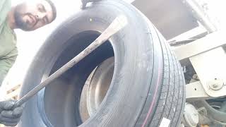 how to change a semi tire 445/50 22.5 Bridgestone