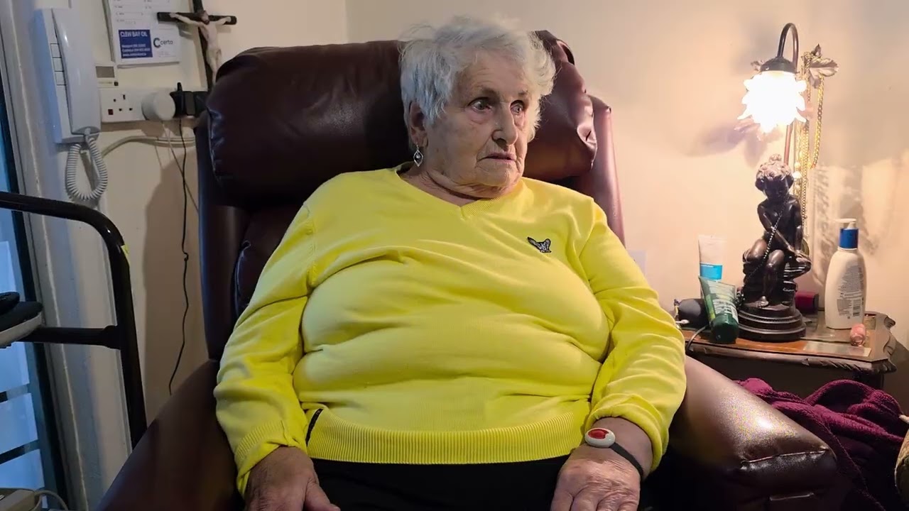 Бриджи Уэлш: Медсестра Джойс и другие друзья. 09.10.25.