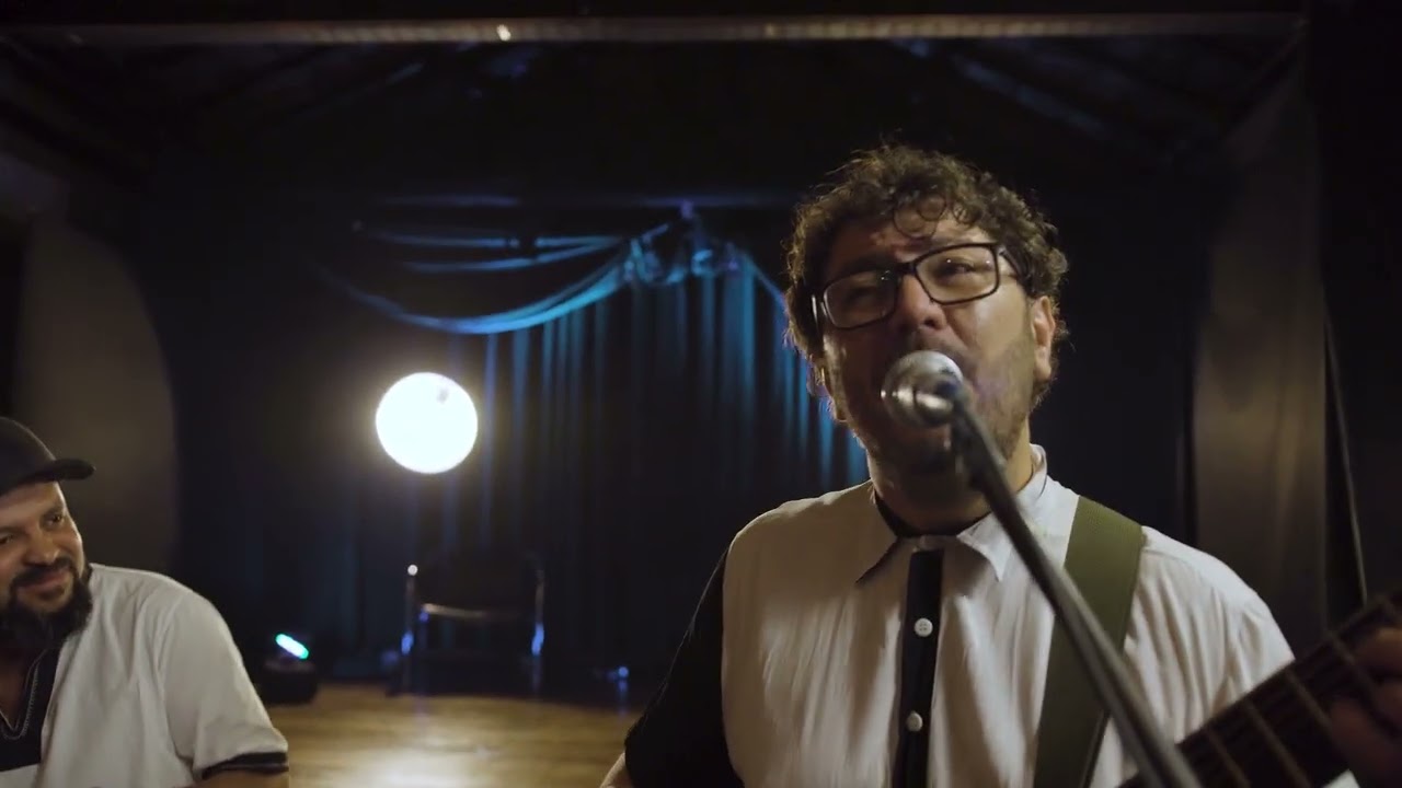 Voz e violão para eventos | Candeeiro Encantado de Lenine e Paulo Cesar Pinheiro