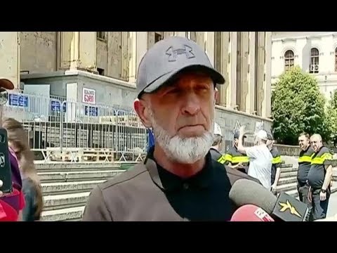 მაჩალიკაშვილს პარლამენტთან კარვის გაშლის უფლება არ მისცეს