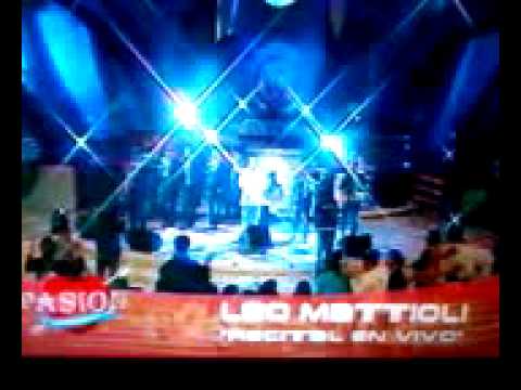 Leo Mattioli (en vivo)