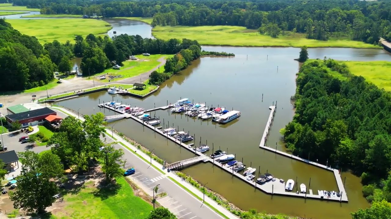 Jamestown Marina - Williamsburg, VA