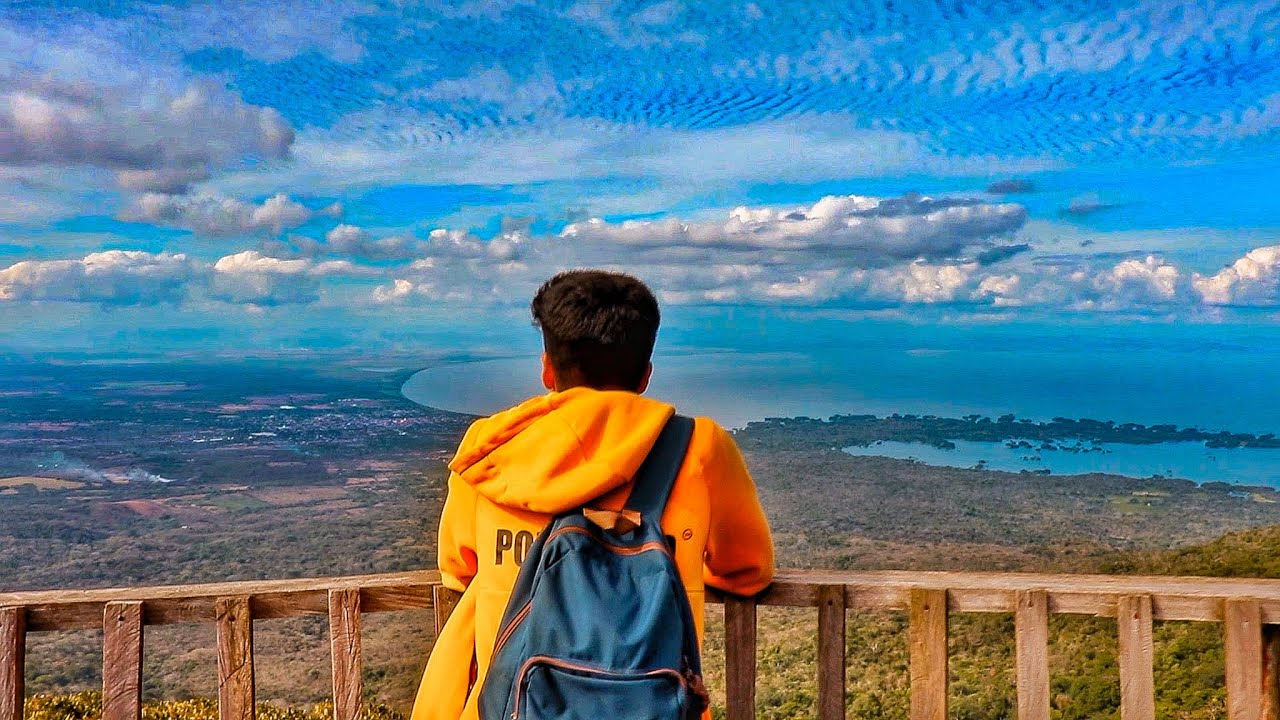 Asi es SUBIR EL ESPECTACULAR VOLCÁN MOMBACHO 🌋 🇳🇮 I Chico Reyes Rosas ...