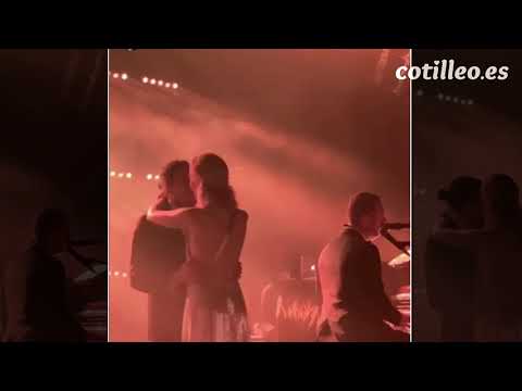 Marta Ortega y Carlos Torretta demuestran su amor en la pista de baile