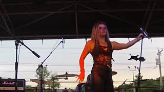 LIVEWIRE Performed by PLATINUM THRILL at The Tradesman