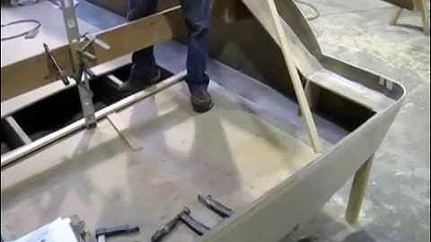 Monaro 235 Sport Fish - Part 2, construction of hull and deck layout