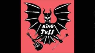 King Tuff - Alone & Stoned chords