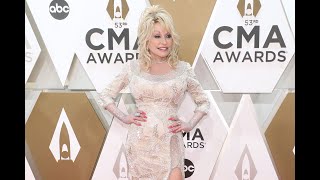 Dolly Parton Crushes Twitter Meme With Expertly Deployed Jolene Line