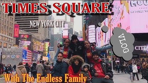 Thumbnail of TIMES SQUARE VLOG !