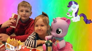 Алиса с Егором и My Little Pony идут в KFS Влог Alisa with Egor and My Little Pony are in KFS Vlogs Алиса с Егором и My Little Pony идут в KFS Влог Alisa with Egor and My Little Pony are in KFS Vlogs
