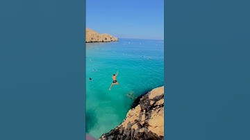 Alhoceima jumpers from the heart of the Rif - morocco. #jumper #rif #alhoceima #morocco #summer