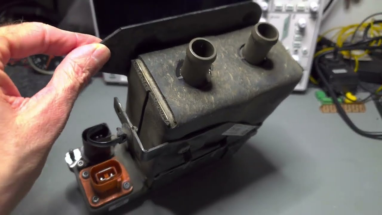 E-golf Error: electrical system! Stop. Near 2 grand for VW to fix, or only £15? HV heater teardown.