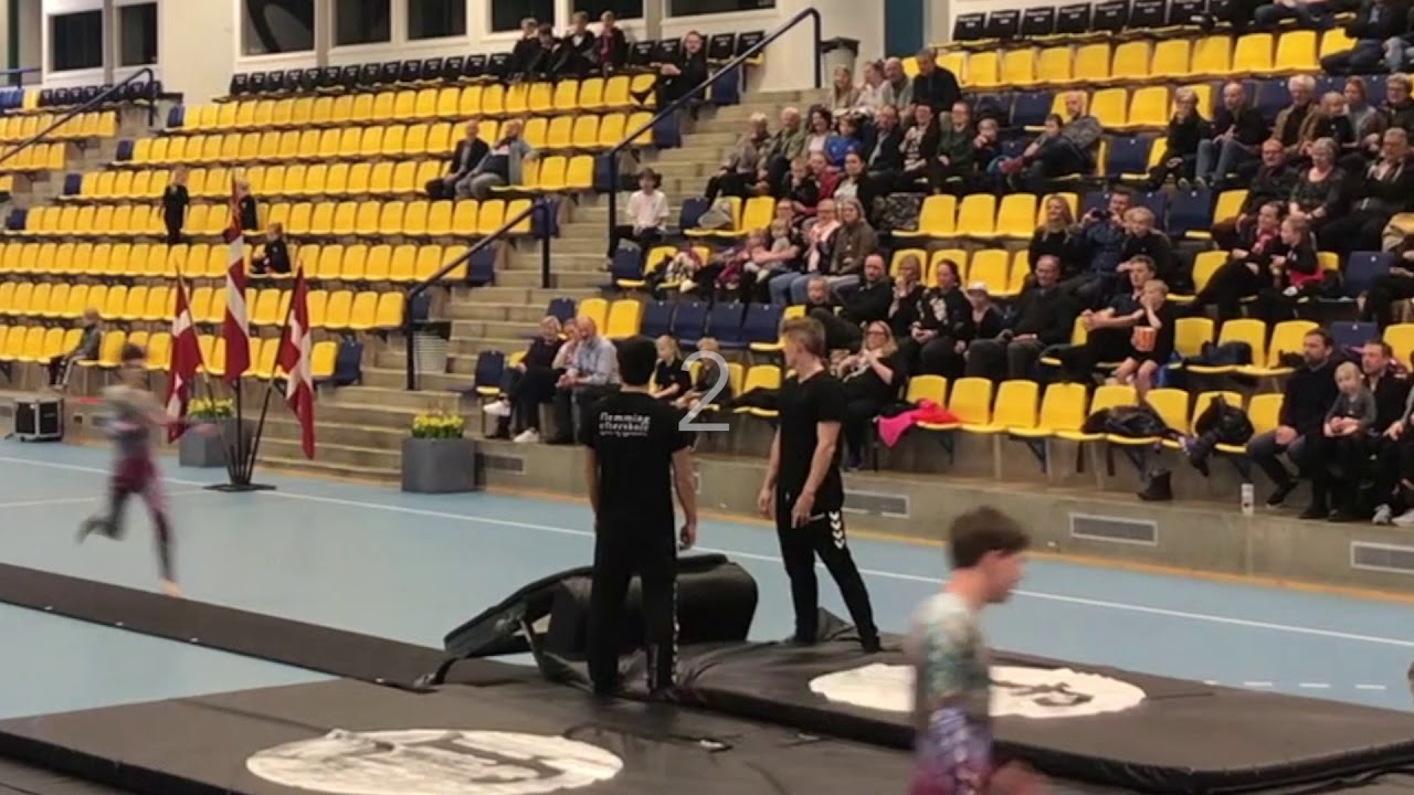 Flemming efterskole 17/18 opvisningsfails