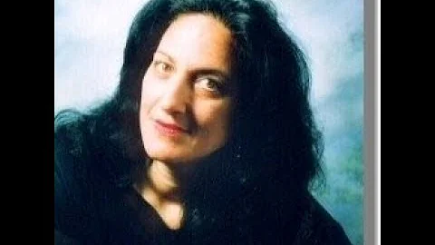 Dr. Deri Ronis, her books and her practice