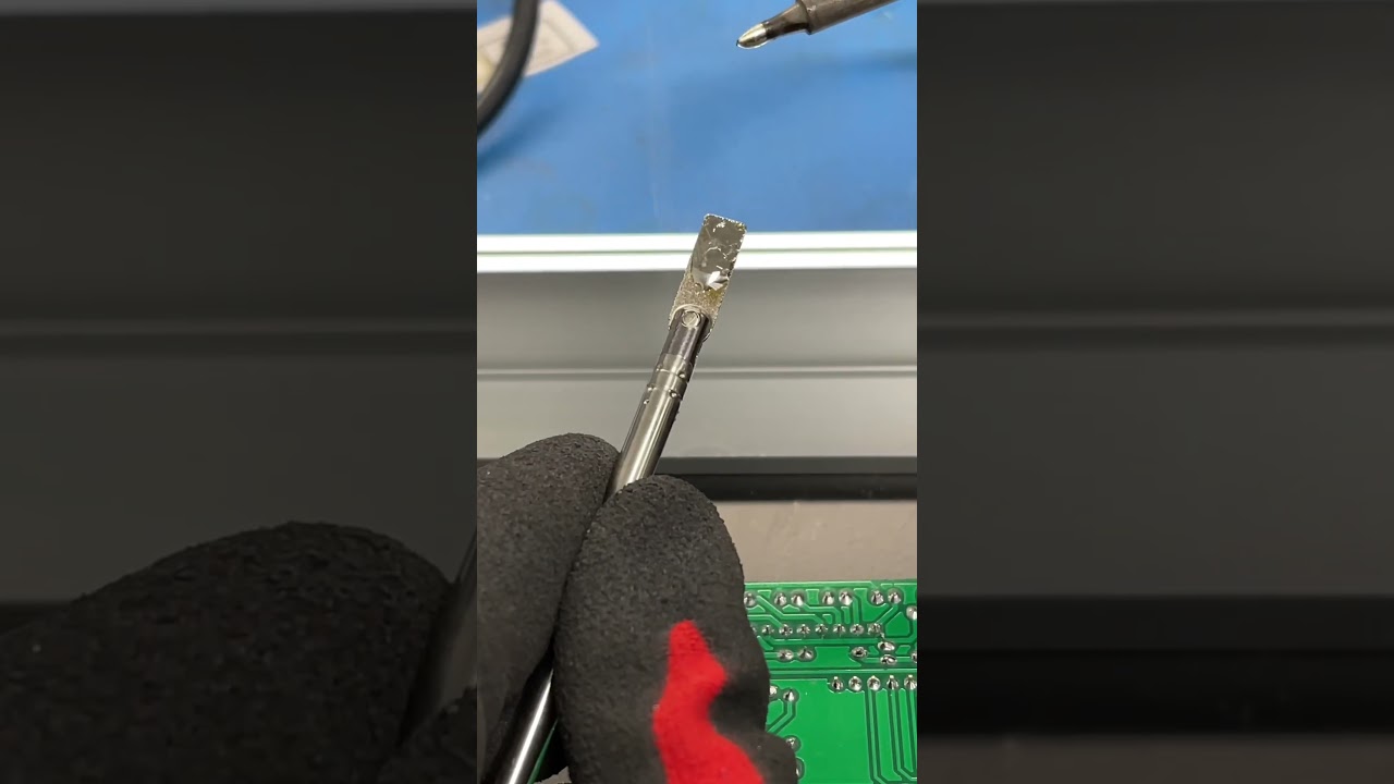 Remember To Use Flux When Soldering The Antenna In The FM Radio Kit!
