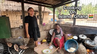 African Village Life || cooking YAKEYAKE ,Steamed Grated Cassava on an ISLAND in Ghana