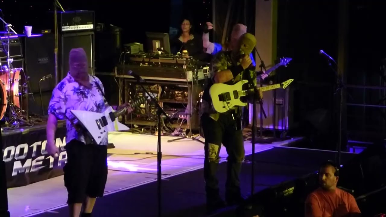 GHOUL Ice Rink Set 3 70k Tons of Metal Cruise