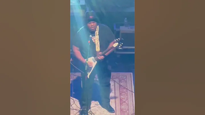 Larry McCray w/ Allman Family Revival Soulshine solo